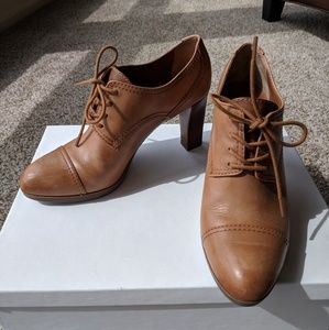 Franco Sarto Oxford Pumps